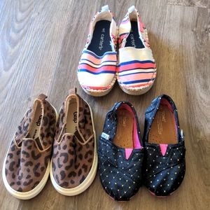 Lot of size 6 baby shoes Toms Gap Carter's